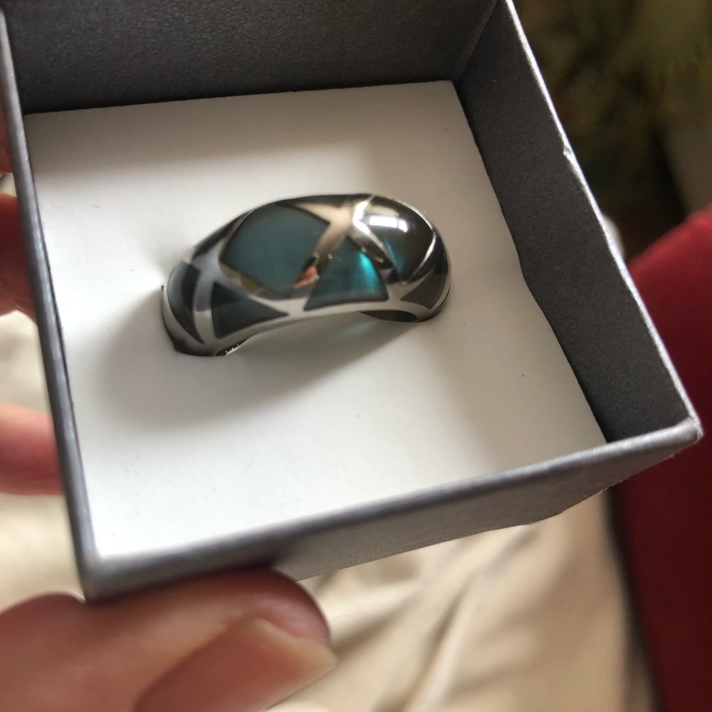 Size 9.5 unique stainless steel dome statement ring with green inlay.